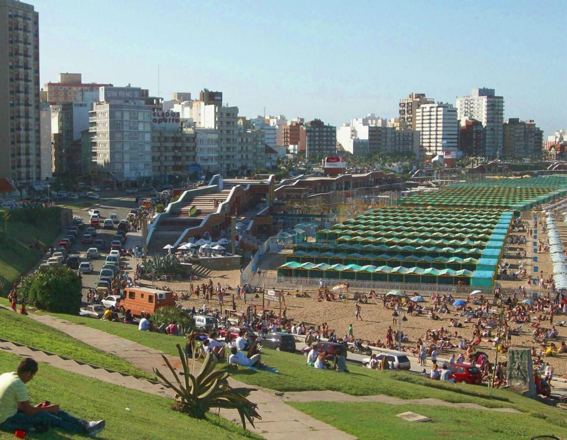 Apartamento Departamento En La Perla, A Cuadra Del Mar